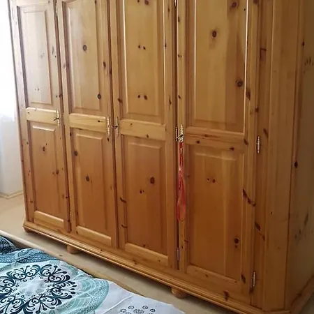 Hostel Pensionszimmer Schwarz/vogel Hohentengen